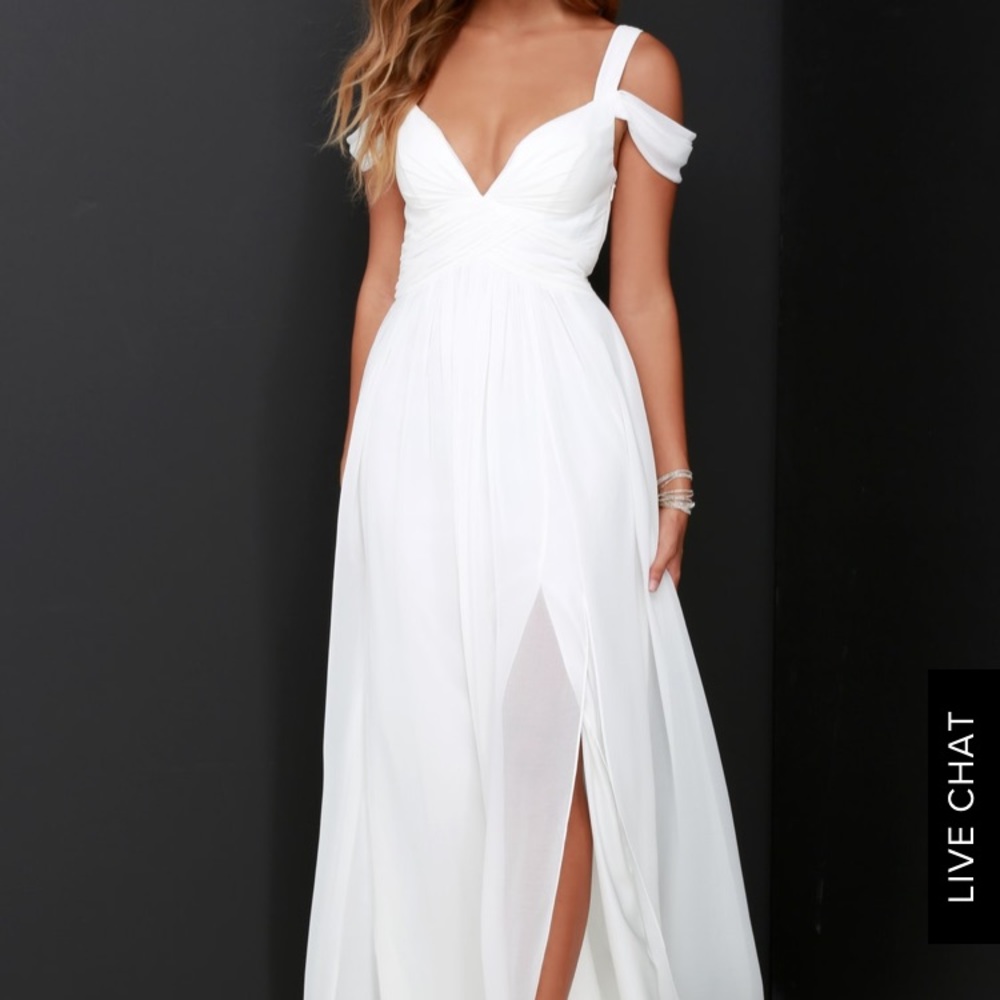 Ocean of a Elegance Ocean Ivory Maxi Dress